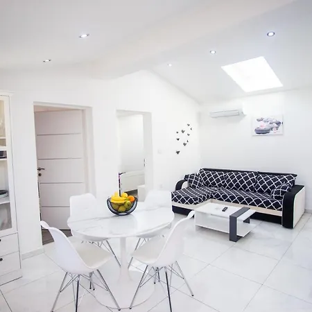 Apartmán App Sara *