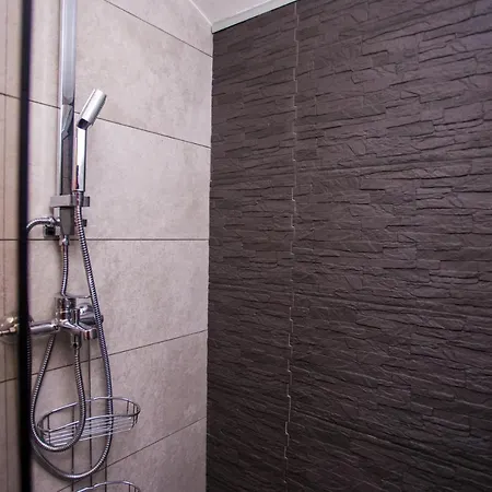 App Sara Apartment Kanfanar