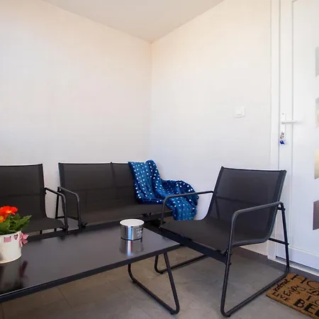 Apartman App Sara